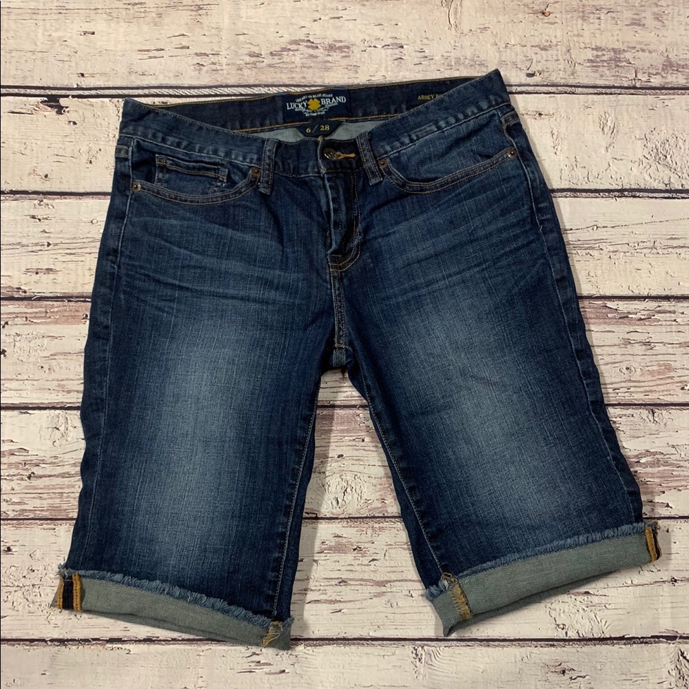 Lucky Brand Abbey Frayed Cuffed Shorts 6 / 28